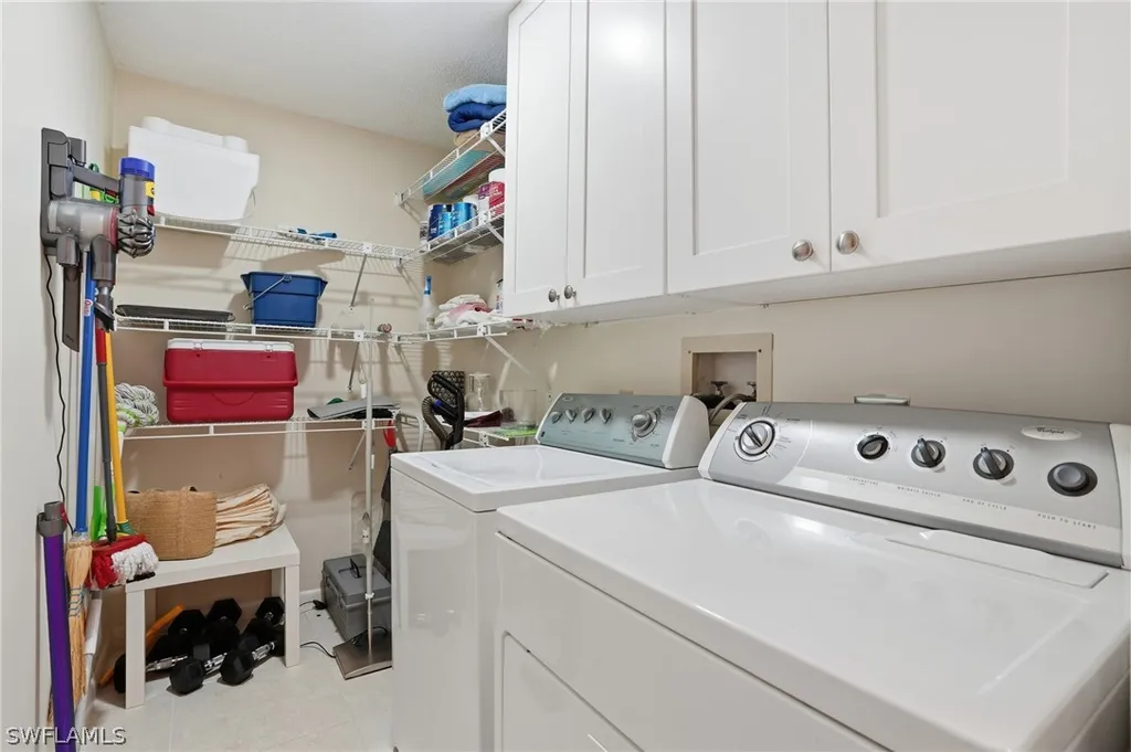 3300 Binnacle Drive Naples FL 34103