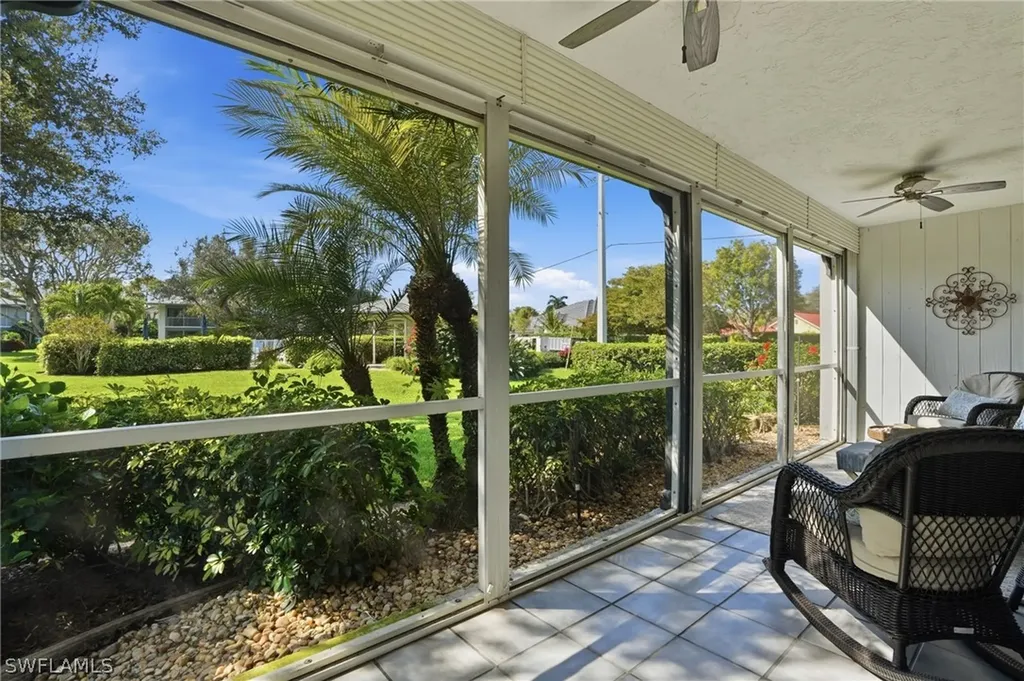 3300 Binnacle Drive Naples FL 34103