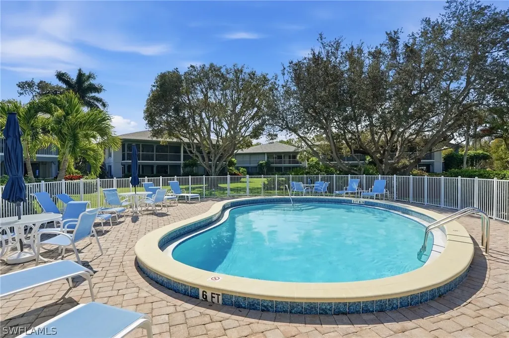 3300 Binnacle Drive Naples FL 34103