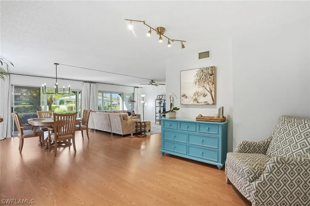 3300 Binnacle Drive Naples FL 34103