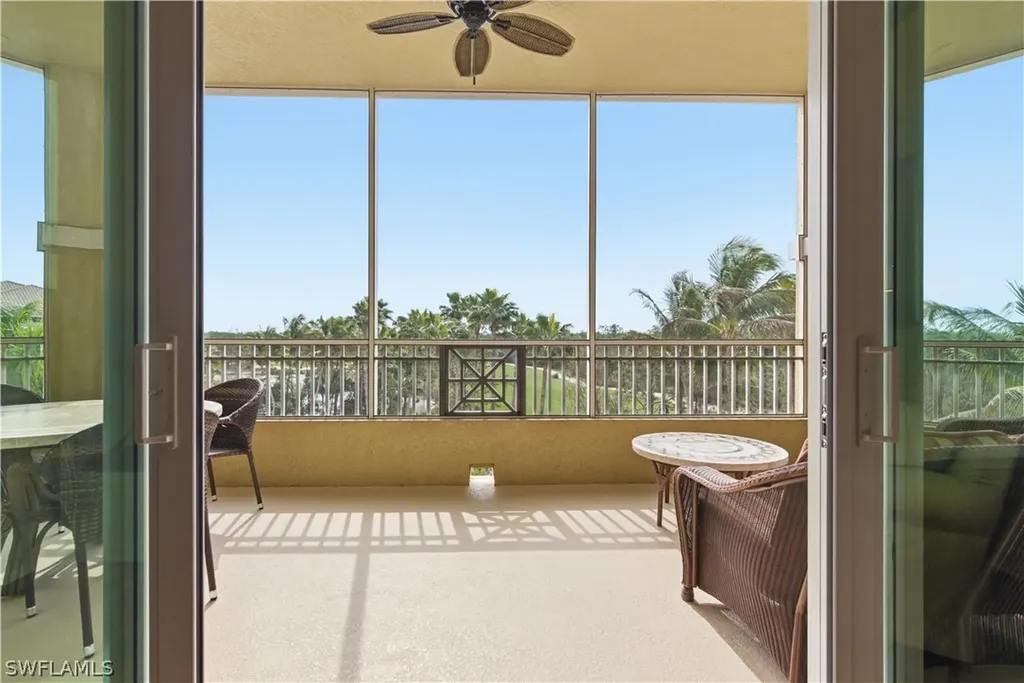 2748 Tiburon Boulevard E Naples FL 34109