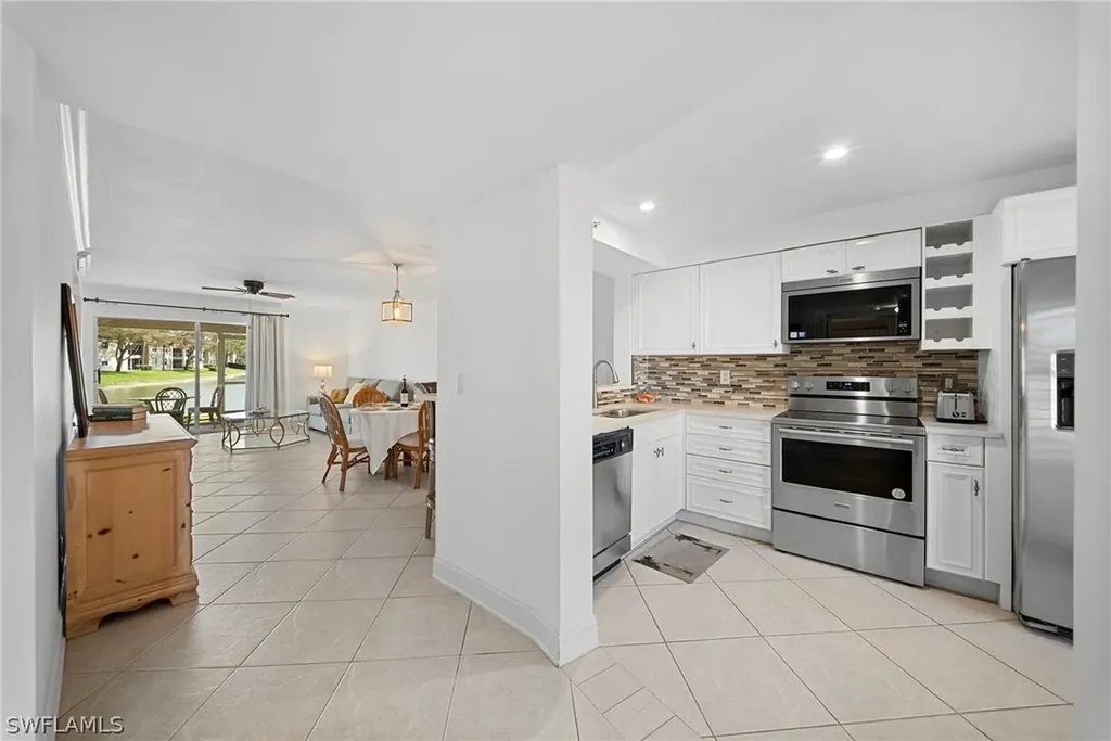 2456 Millcreek Lane Naples FL 34119