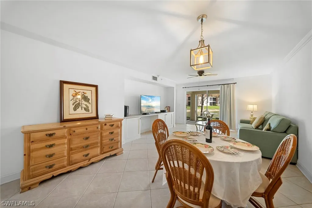 2456 Millcreek Lane Naples FL 34119