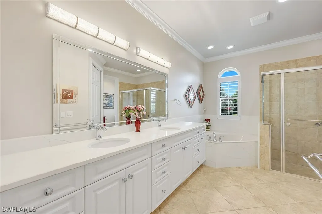 65 Heritage Way Naples FL 34110
