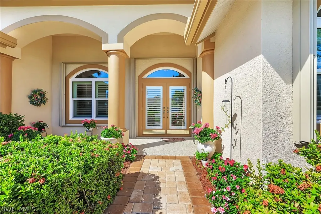 65 Heritage Way Naples FL 34110