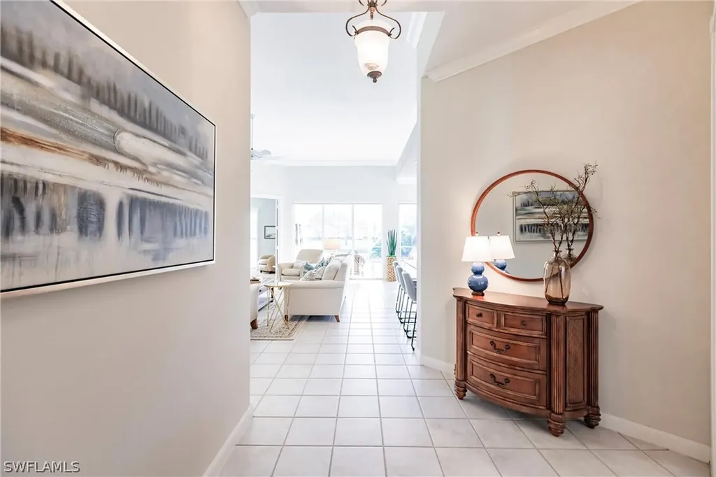 4352 Montalvo Court Naples FL 34109