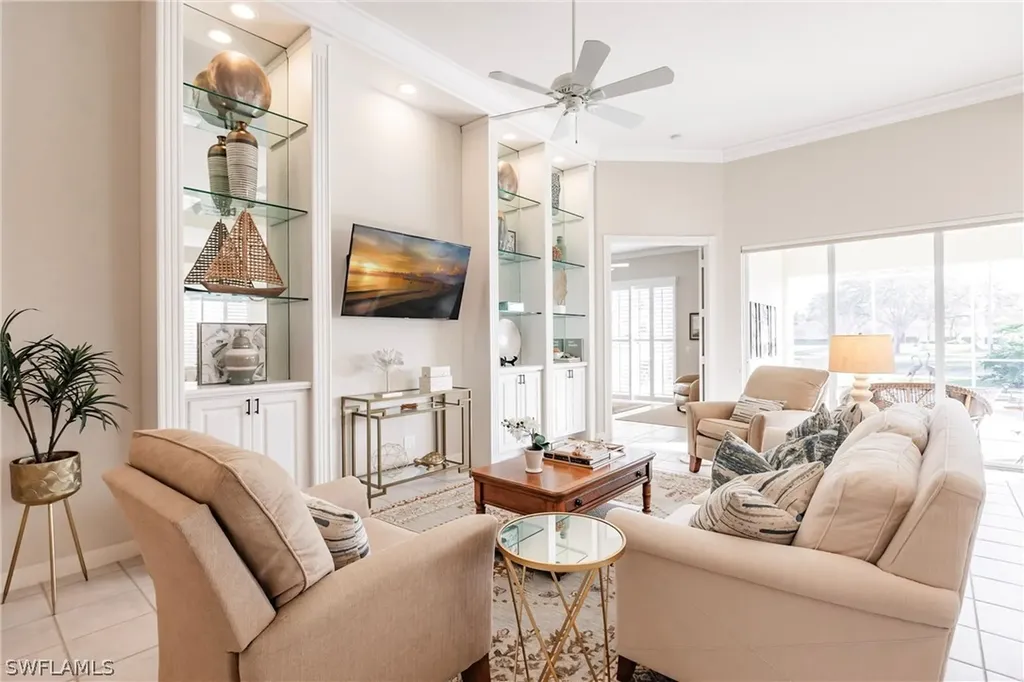 4352 Montalvo Court Naples FL 34109