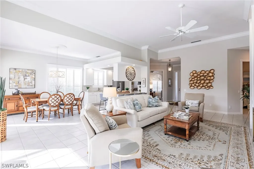 4352 Montalvo Court Naples FL 34109