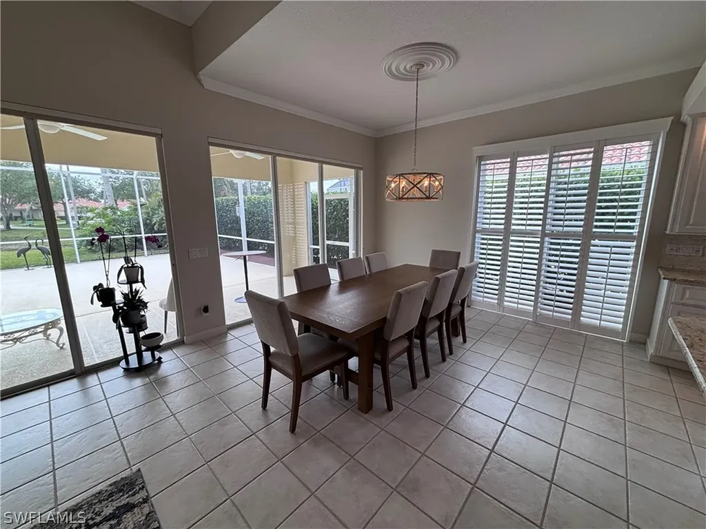 4352 Montalvo Court Naples FL 34109