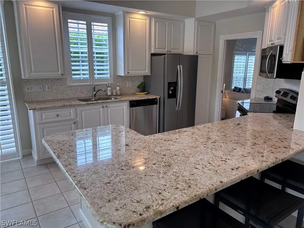 4352 Montalvo Court Naples FL 34109