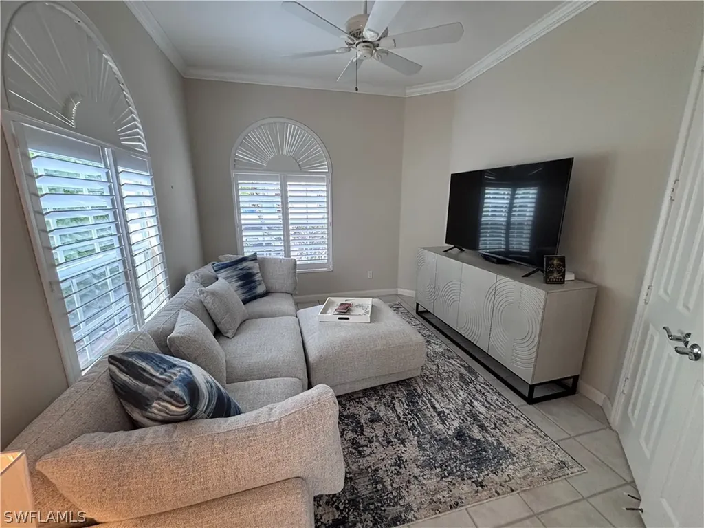 4352 Montalvo Court Naples FL 34109