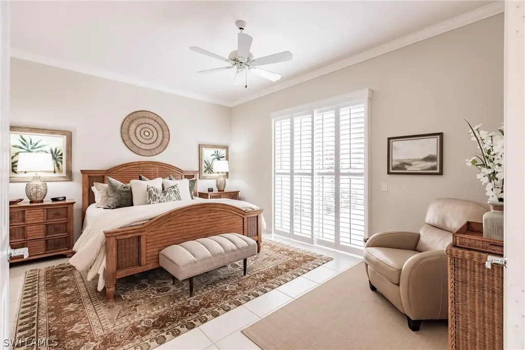 4352 Montalvo Court Naples FL 34109
