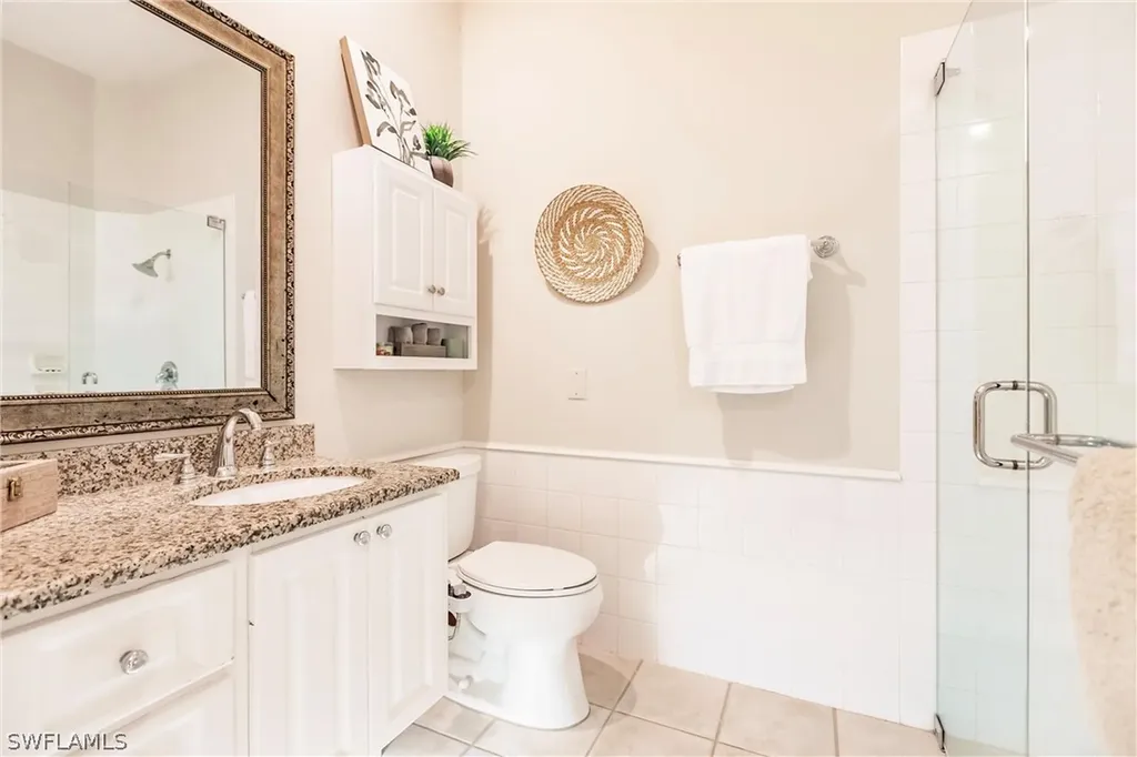 4352 Montalvo Court Naples FL 34109