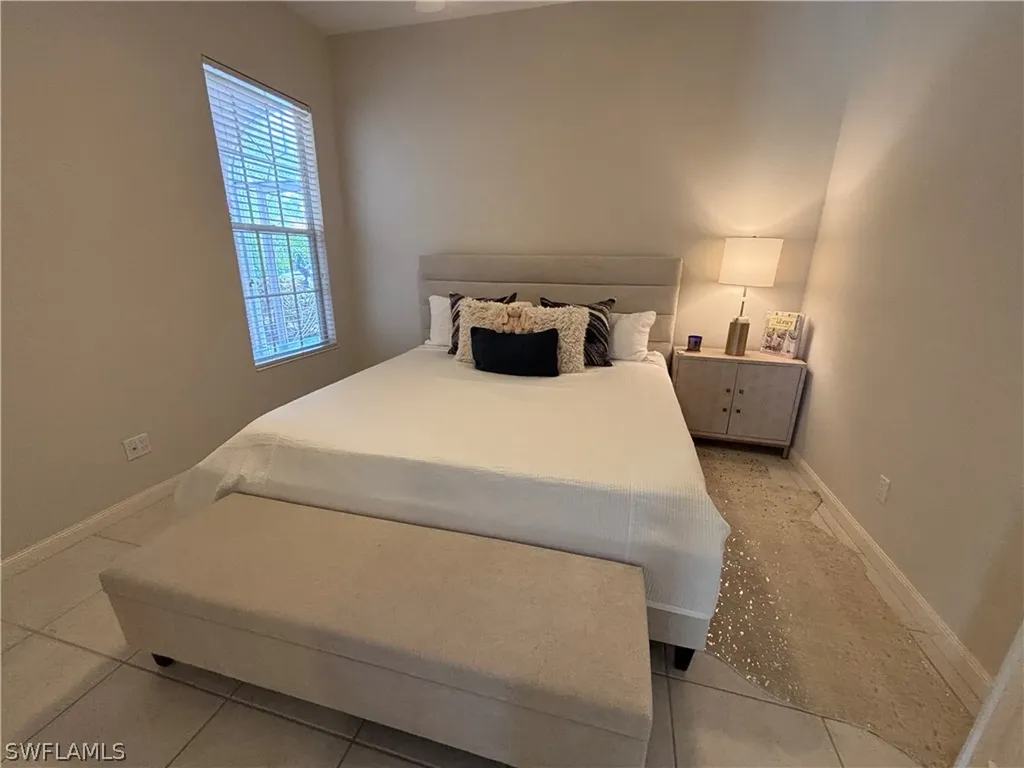 4352 Montalvo Court Naples FL 34109