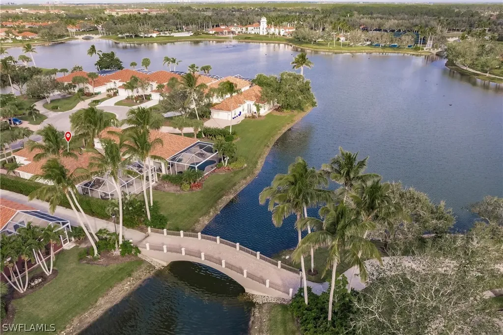 4352 Montalvo Court Naples FL 34109