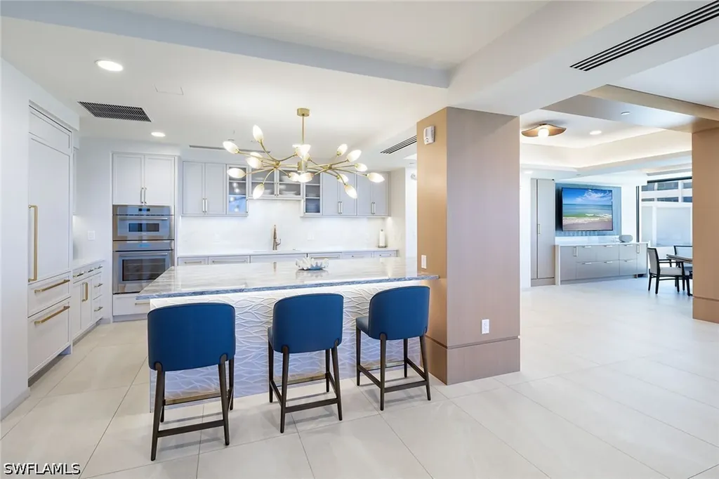 4005 Gulf Shore Boulevard N Naples FL 34103