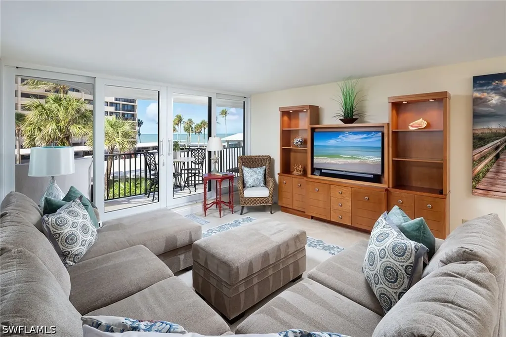 4005 Gulf Shore Boulevard N Naples FL 34103