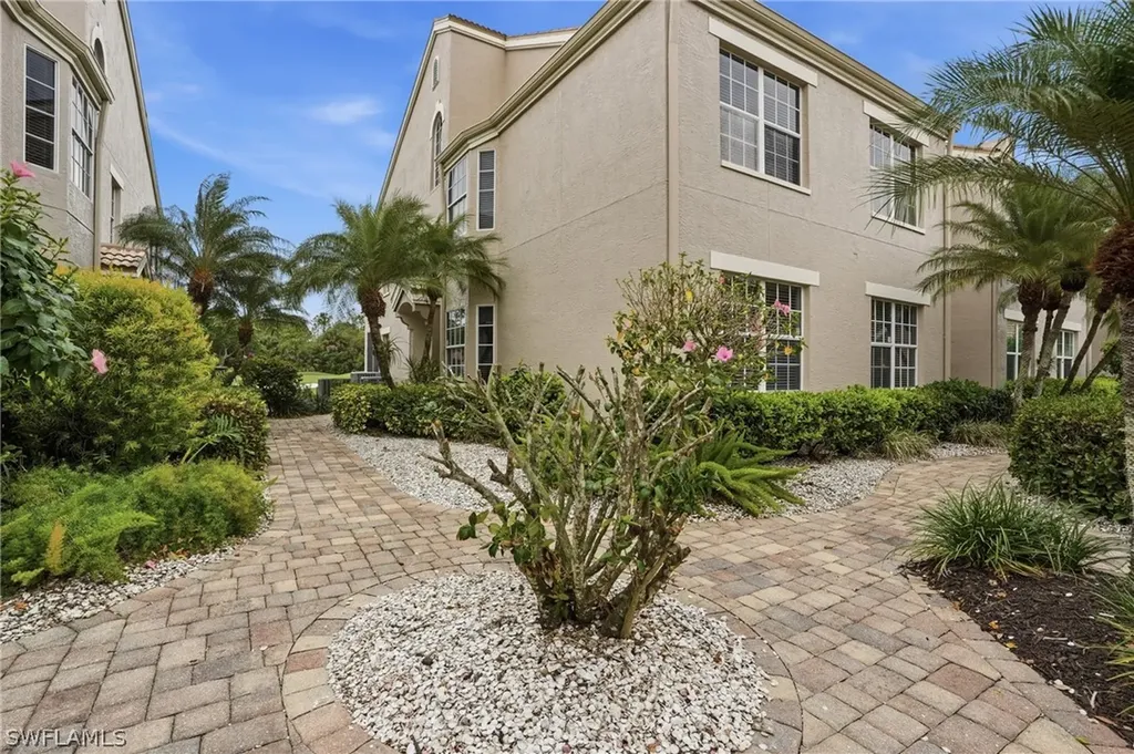 5685 Heron Lane Naples FL 34110