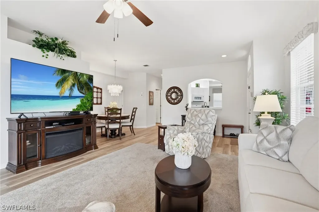 5685 Heron Lane Naples FL 34110