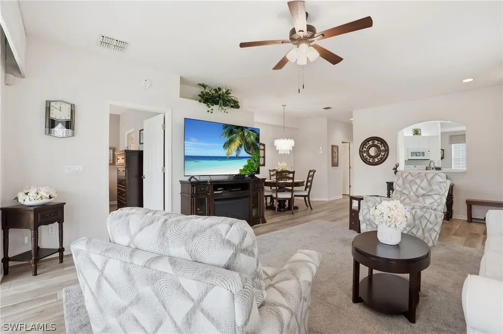 5685 Heron Lane Naples FL 34110
