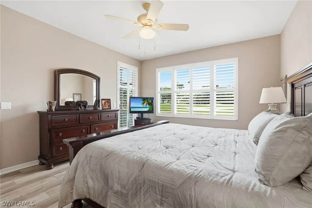 5685 Heron Lane Naples FL 34110