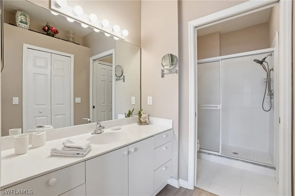 5685 Heron Lane Naples FL 34110