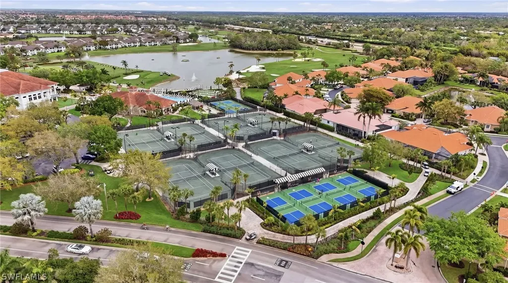5685 Heron Lane Naples FL 34110