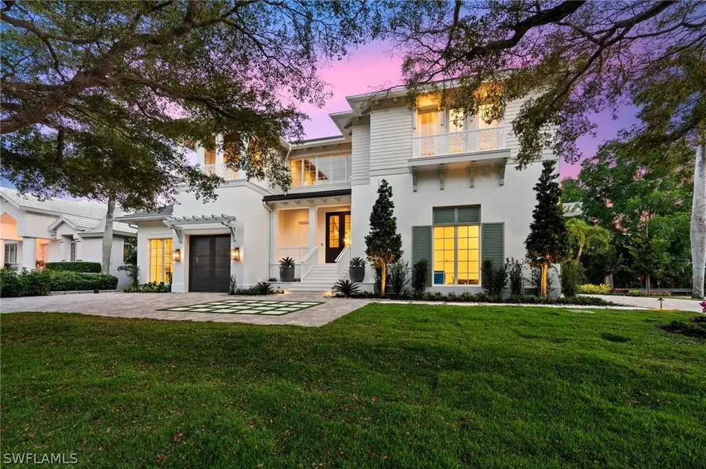 408 16th Avenue S Naples FL 34102