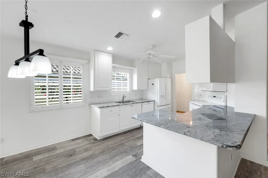 3239 Barbados Lane Naples FL 34119