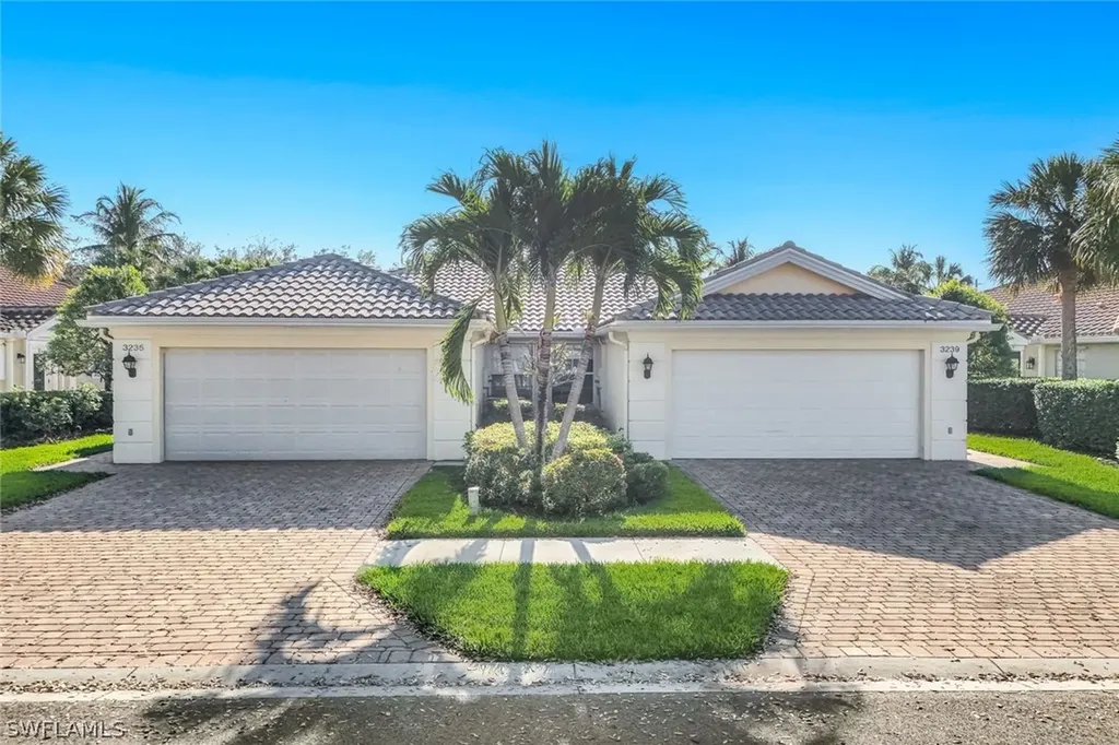 3239 Barbados Lane Naples FL 34119