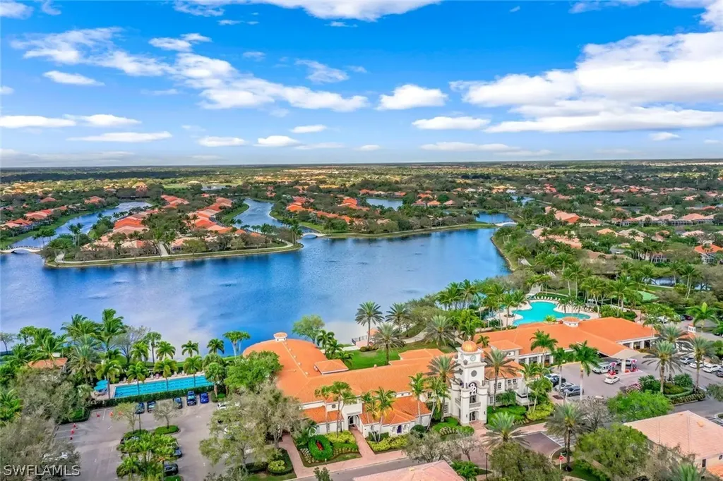 3239 Barbados Lane Naples FL 34119