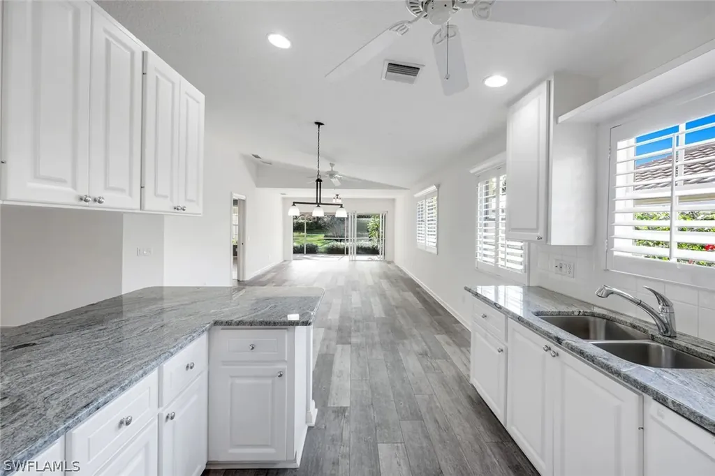 3239 Barbados Lane Naples FL 34119