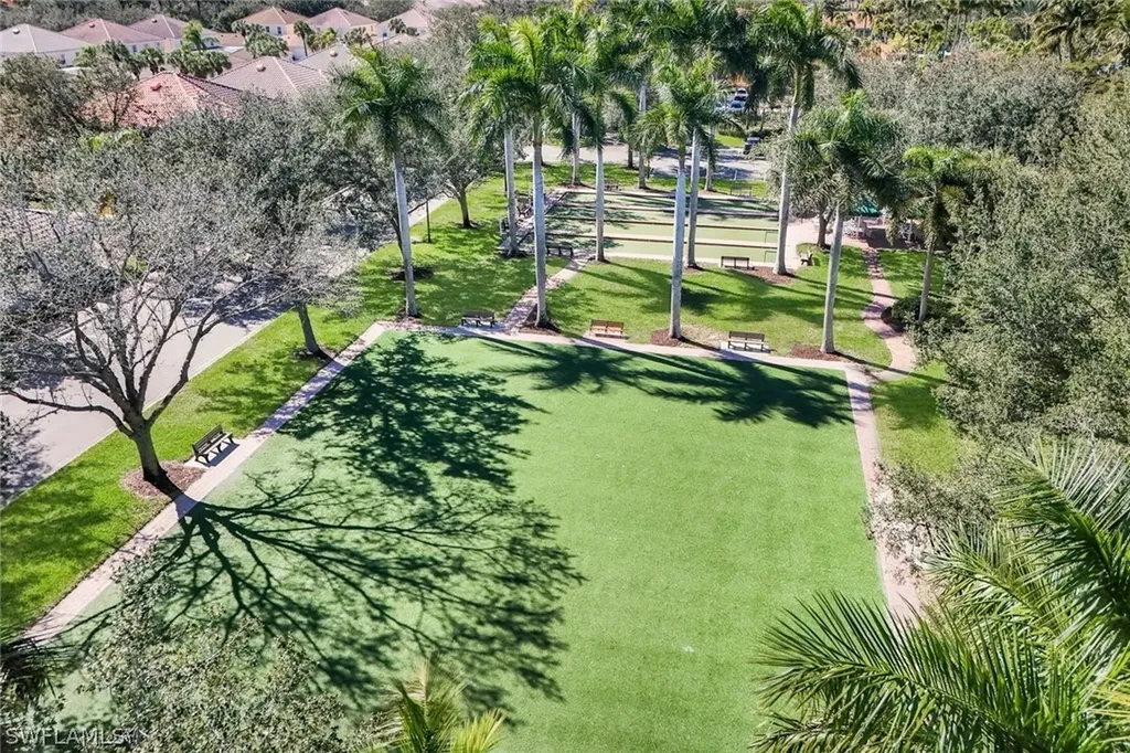 3239 Barbados Lane Naples FL 34119