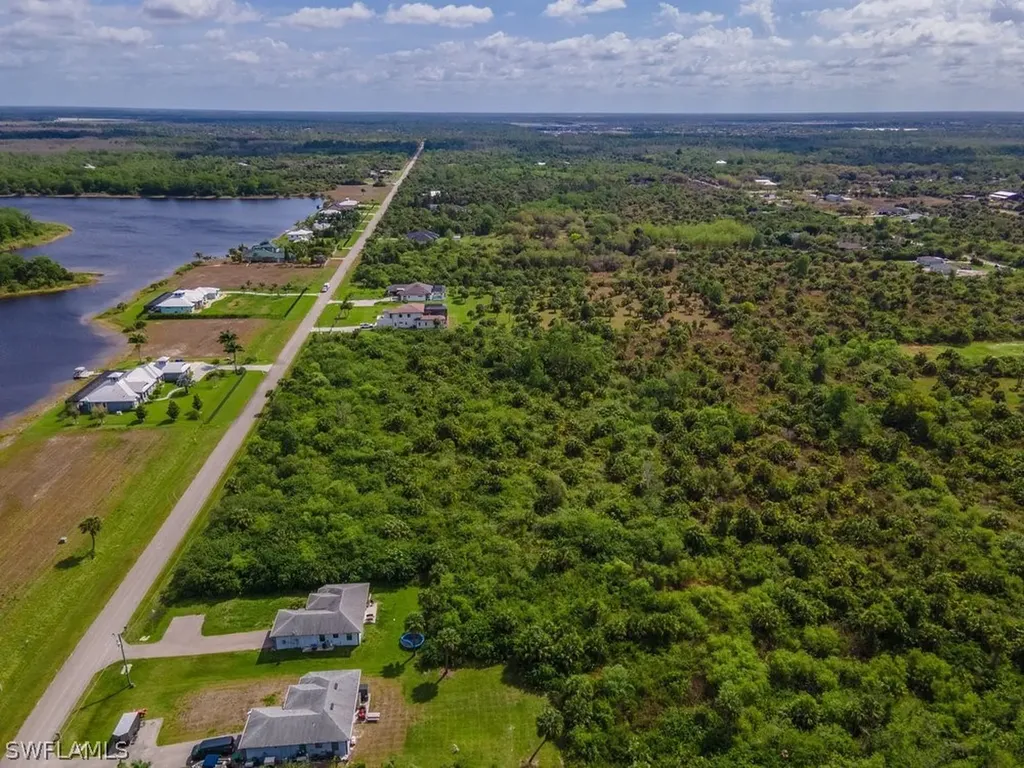 Shady Hollow Boulevard W Naples FL 34120