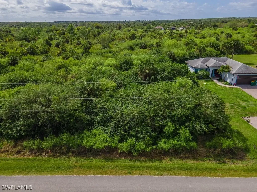 Shady Hollow Boulevard W Naples FL 34120