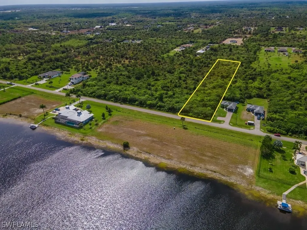 Shady Hollow Boulevard W Naples FL 34120