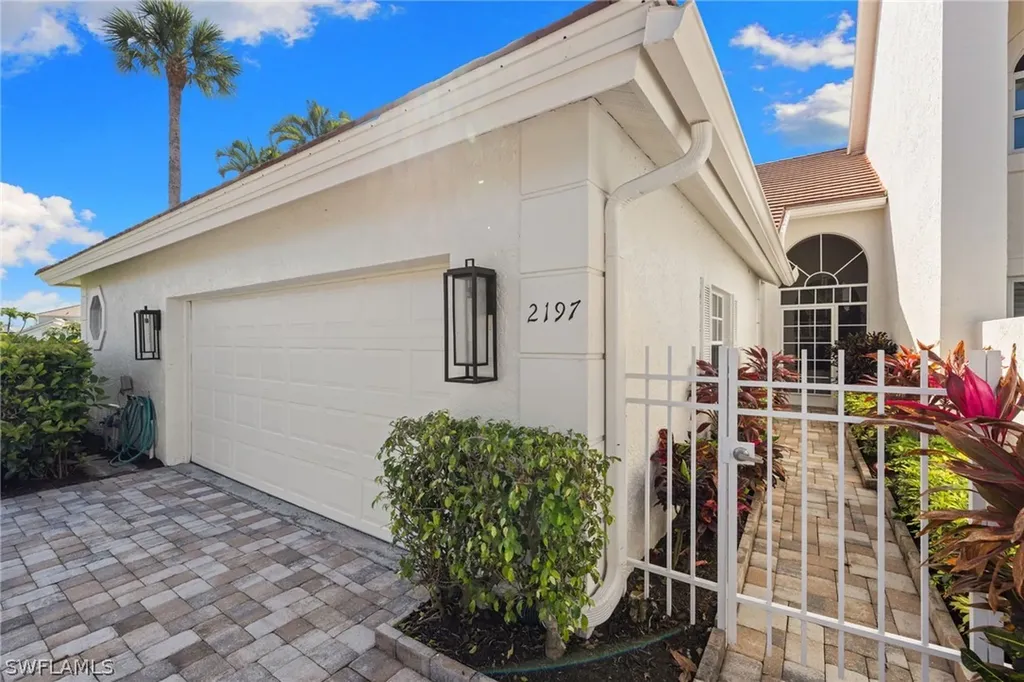2197 Paget Circle Naples FL 34112
