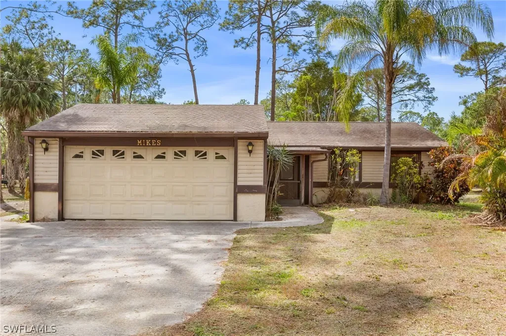 465 5th Street SW Naples FL 34117