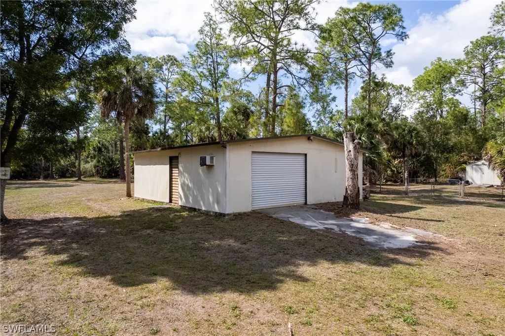 465 5th Street SW Naples FL 34117