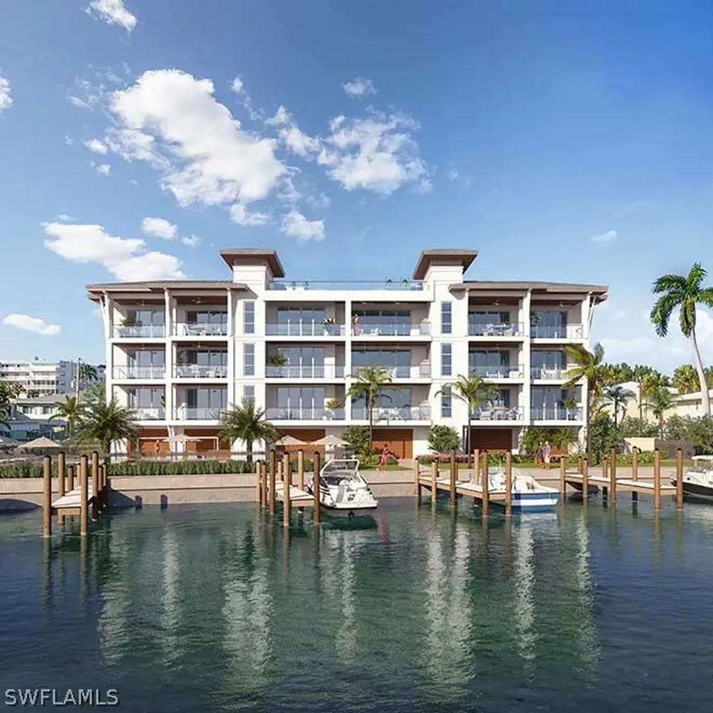 2020 Gulf Shore Boulevard N Naples FL 34102