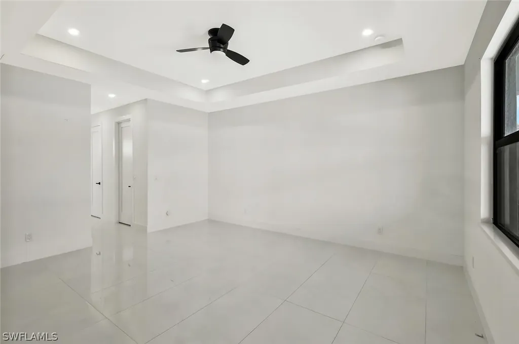 913 Embers Parkway W Cape Coral FL 33993