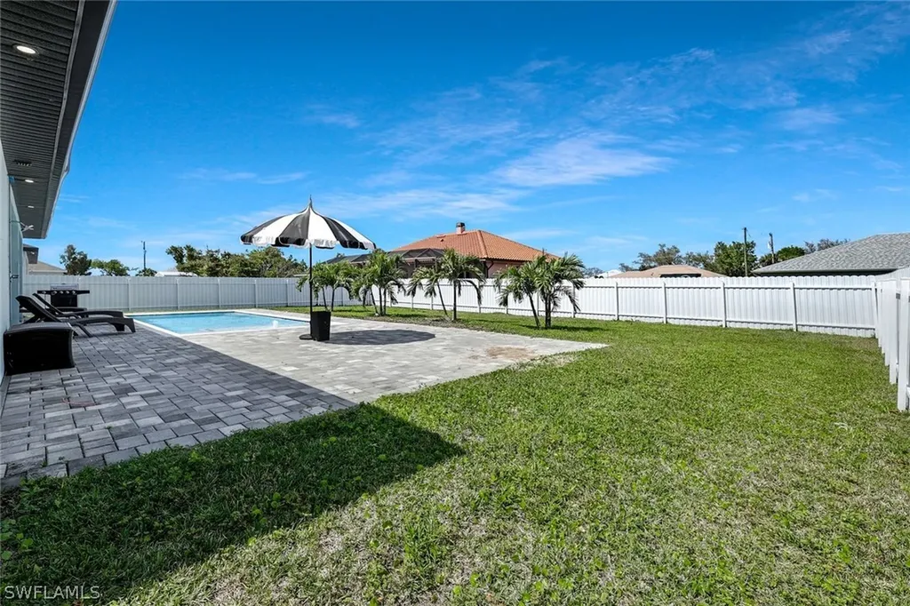 913 Embers Parkway W Cape Coral FL 33993