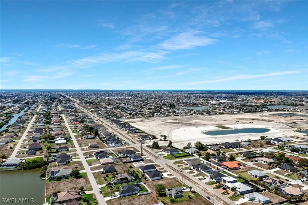913 Embers Parkway W Cape Coral FL 33993