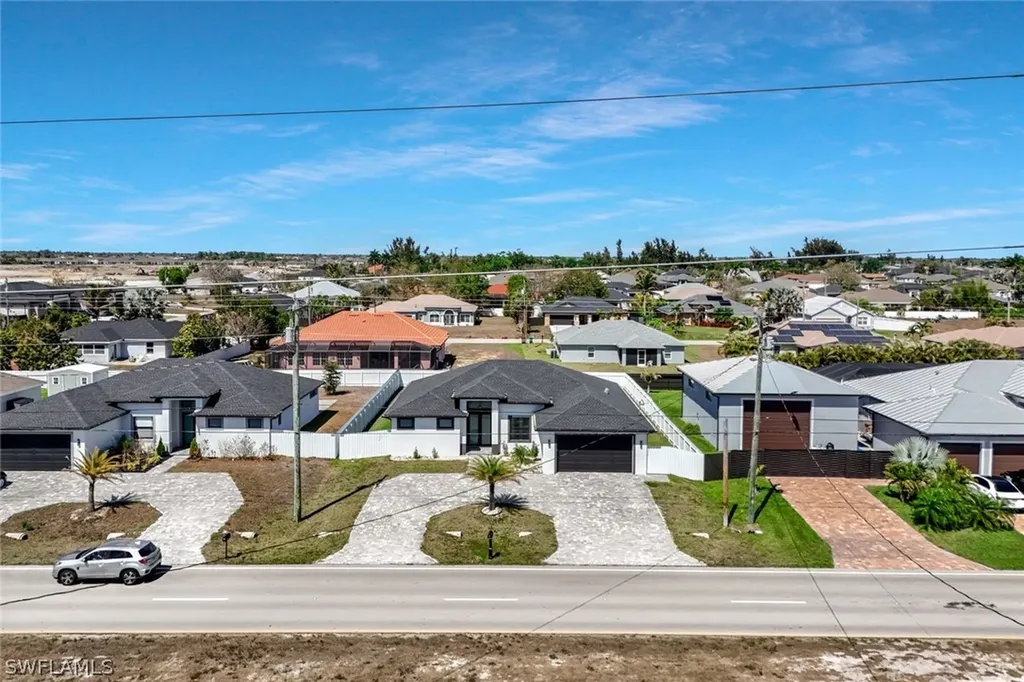 913 Embers Parkway W Cape Coral FL 33993