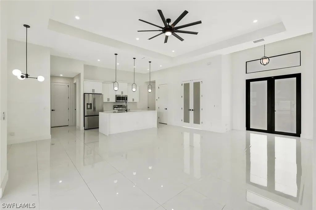 913 Embers Parkway W Cape Coral FL 33993