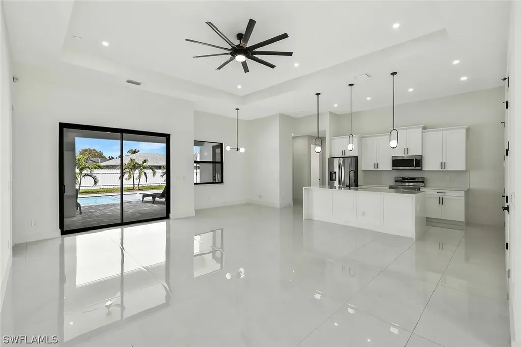 913 Embers Parkway W Cape Coral FL 33993