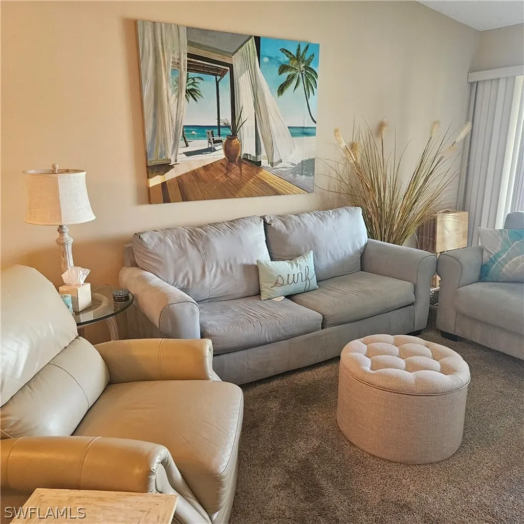 915 New Waterford Drive Naples FL 34104