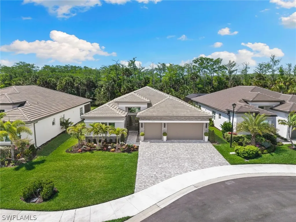 12097 Eucalyptus Way Naples FL 34120