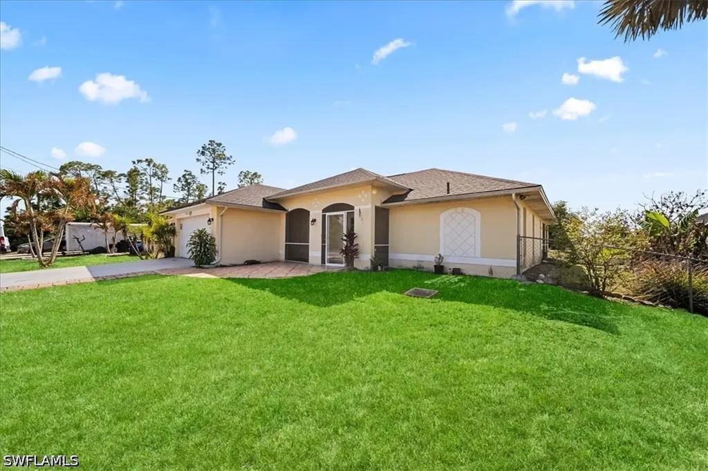 1019 Angelo Avenue Lehigh Acres FL 33971