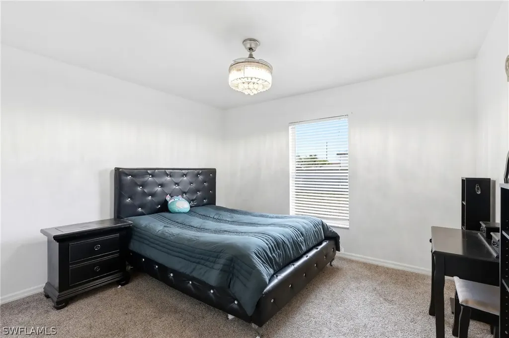 2009 NE 13th Place Cape Coral FL 33909
